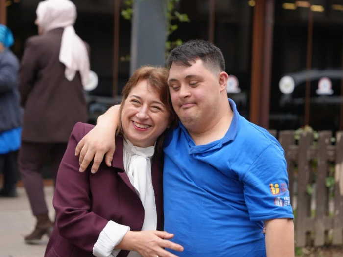 Kusursuz bireylerle &ouml;zel g&uuml;n! D&uuml;zce&rsquo;de anlamlı ziyaret