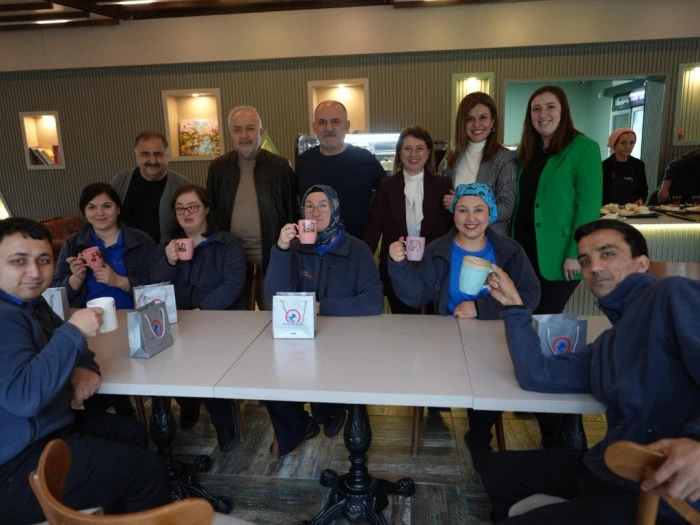 Kusursuz bireylerle &ouml;zel g&uuml;n! D&uuml;zce&rsquo;de anlamlı ziyaret