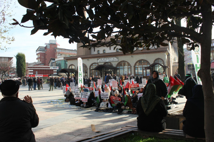 Düzce İHH'den İsrail'e Karşı Sessiz Çığlık: Filistin İçin Oturma Eylemi