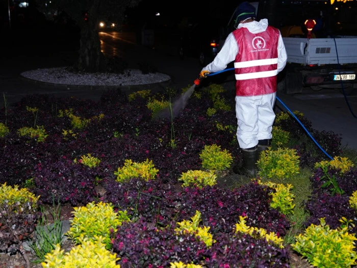 D&uuml;zce Belediyesi bahar d&ouml;nemi ila&ccedil;lama &ccedil;alışmaları