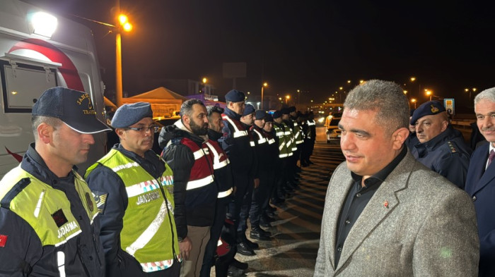 Düzce Valisi Selçuk Aslan yeni yıla uygulama noktasında girdi