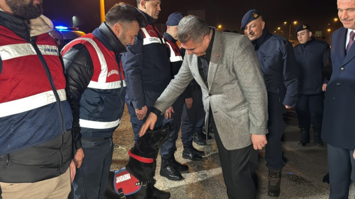 Düzce Valisi Selçuk Aslan yeni yıla uygulama noktasında girdi