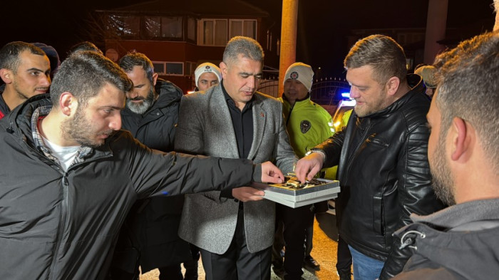 Düzce Valisi Selçuk Aslan yeni yıla uygulama noktasında girdi