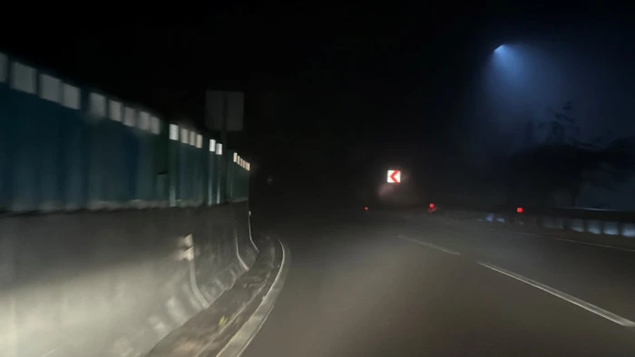 Sis ve sağanak yağış etkili