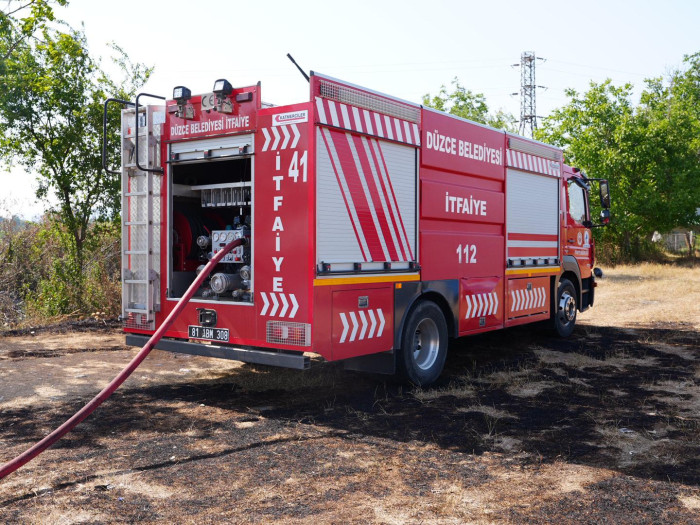 Düzce yangında felaketin eşiğinden dönüldü