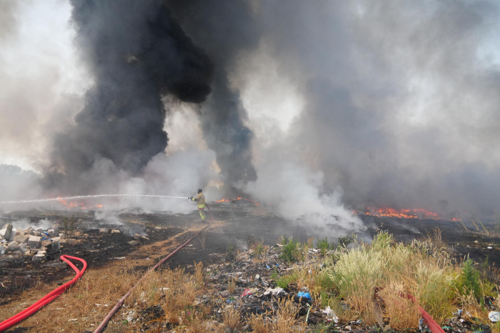 Düzce yangında felaketin eşiğinden dönüldü