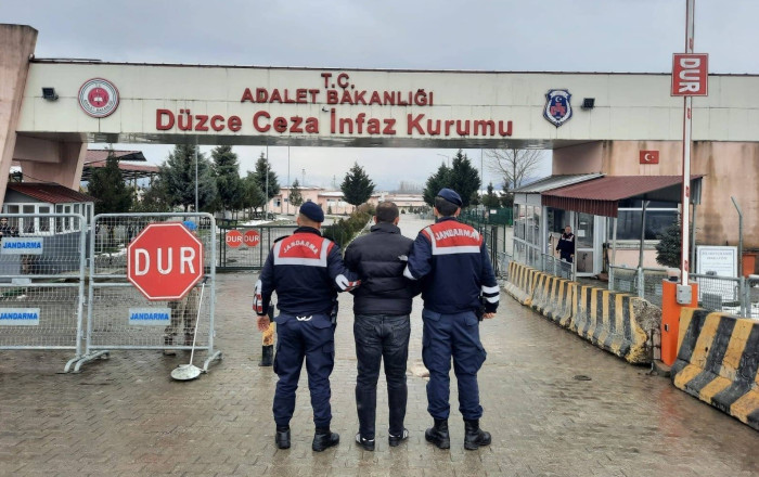 Düzce'de son 1 haftada 60 aranan şahıs yakalandı