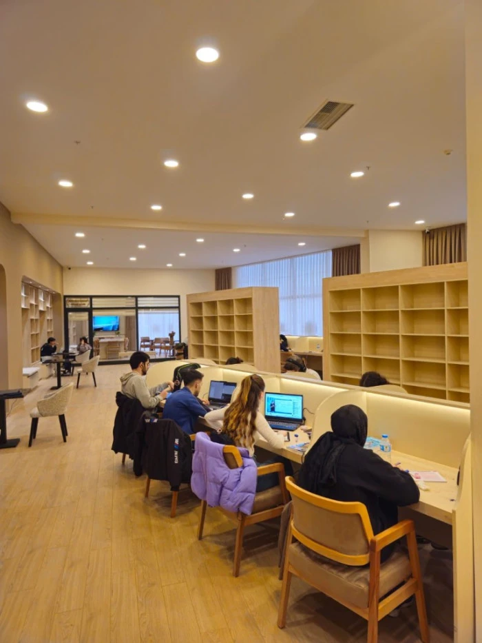 Fibrobeton k&uuml;t&uuml;phanesi, &ouml;ğrencilerin yoğun ilgisini g&ouml;r&uuml;yor