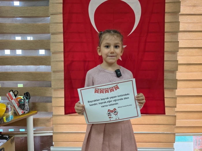 D&uuml;zce Minikleri Bayrakla Coştu Etkinlik