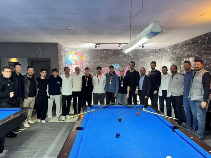 Okul sporları gen&ccedil;ler m&uuml;sabakaları tamamlandı..