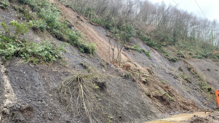 Fındıklıaksu K&ouml;y&uuml;'nde tekrar heyelan yaşandı.