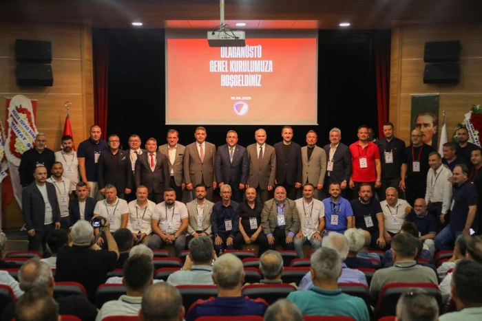 “Takımımıza sahip çıkmaya uğraşıyoruz”