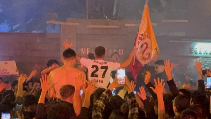 Galatasaray’ın şampiyonluğunda dikkat çeken kutlama