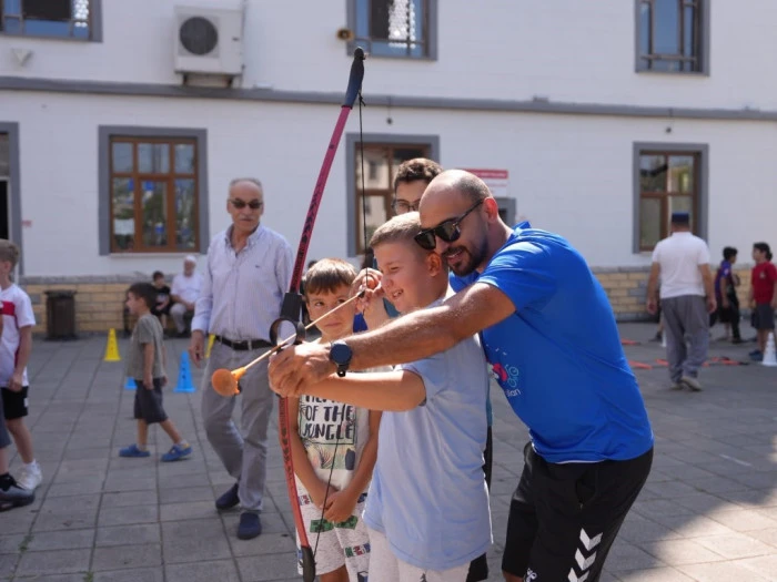 Sporla hem eğleniyor hem enerjileri atıyorlar