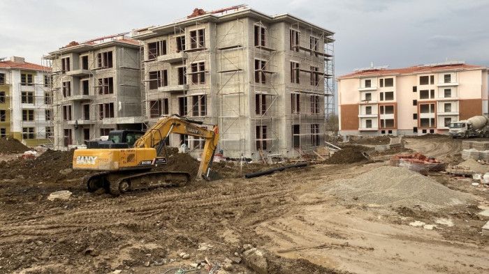 Düzce'de "İlk Evim, İlk İş Yerim" projesi mayıs ayında teslim edilecek