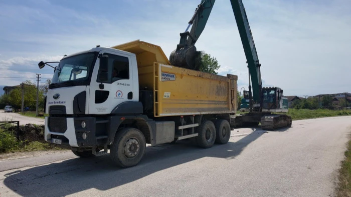 Karaca deresi temizleniyor