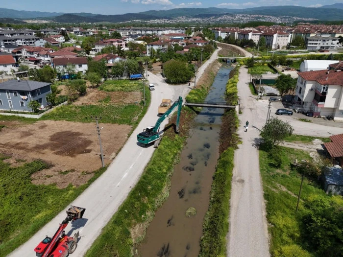 Karaca deresi temizleniyor