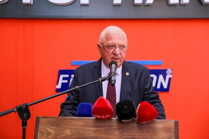 K&uuml;t&uuml;phane k&uuml;lt&uuml;r&uuml; yeniden canlanıyor