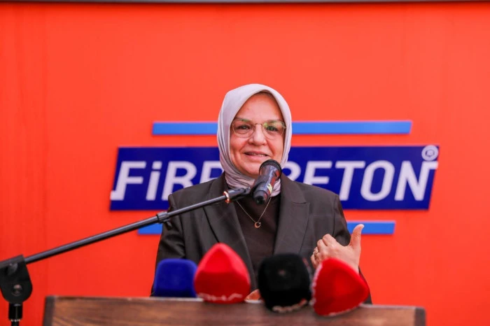 K&uuml;t&uuml;phane k&uuml;lt&uuml;r&uuml; yeniden canlanıyor