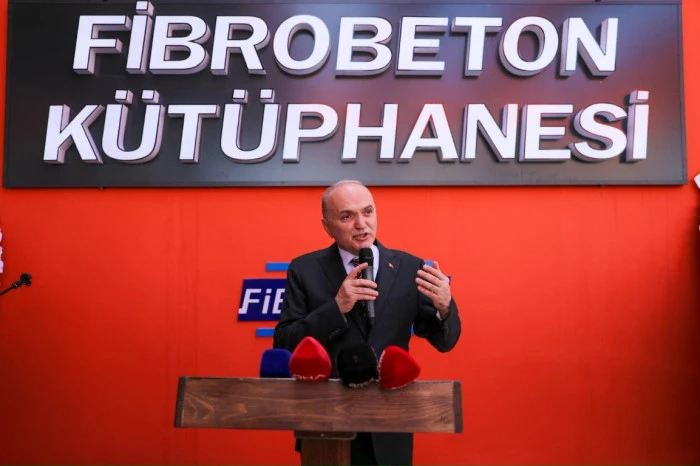 K&uuml;t&uuml;phane k&uuml;lt&uuml;r&uuml; yeniden canlanıyor