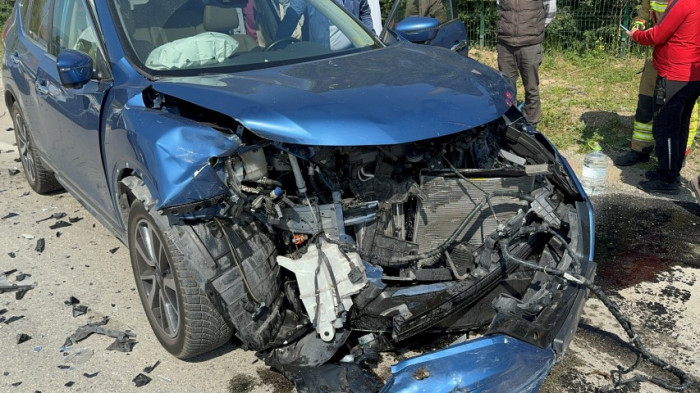 Düzce’de Mahalle Arasında Sıkışmalı Kaza