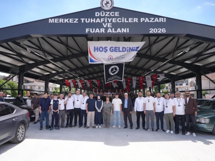 TUHAFYECİLER PAZARYERİ VE FUAR ALANI&rsquo;NDA İLK ETKİNLİK..