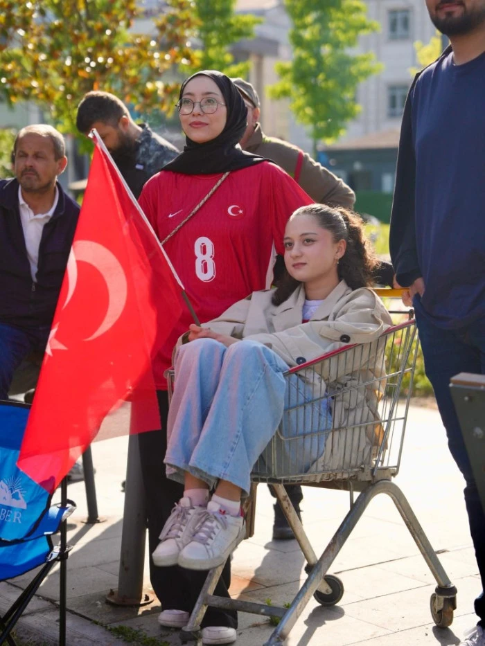 MİLLİ HEYECAN MİLLET BAH&Ccedil;ESİNDE YAŞANDI