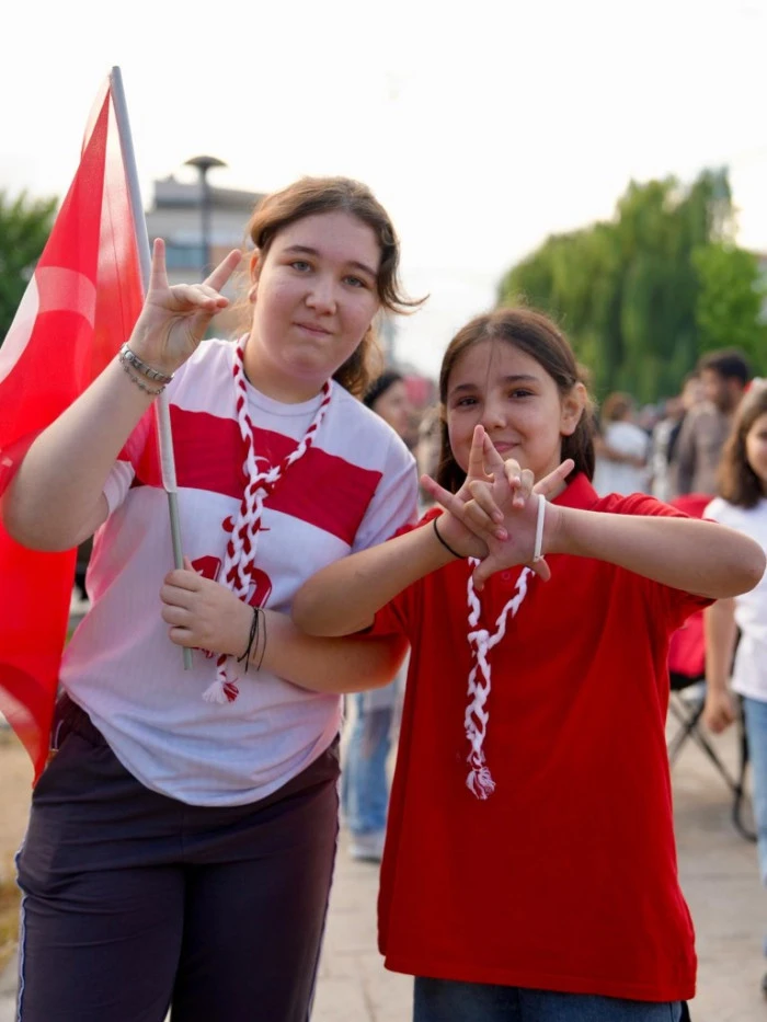 MİLLİ HEYECAN MİLLET BAH&Ccedil;ESİNDE YAŞANDI