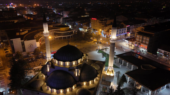 Düzce'de  camilerde kandil coşkusu