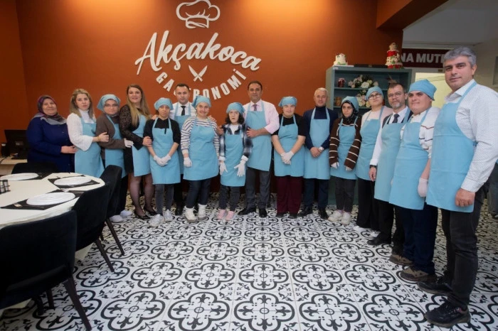 Otizm farkındalığı i&ccedil;in anlamlı etkinlik