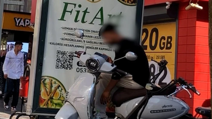 Sigara izmariti atan kişileri tespit ederek haklarında cezai işlem uyguluyor.