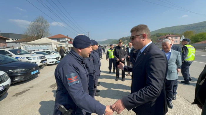 Düzce'den 443 Bin 200 Araç Geçti