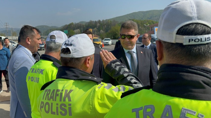 Düzce'den 443 Bin 200 Araç Geçti