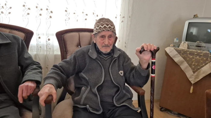 Erdoğan'dan Baston Hediyesi Necati Yılmaz'a