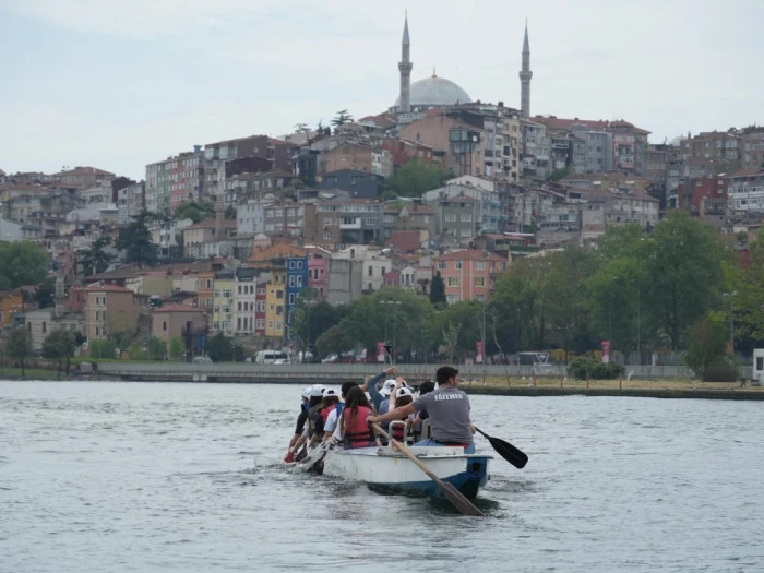D&uuml;zceli gen&ccedil;lerden İstanbul&rsquo;da dolu dolu gezi ve spor etkinliği