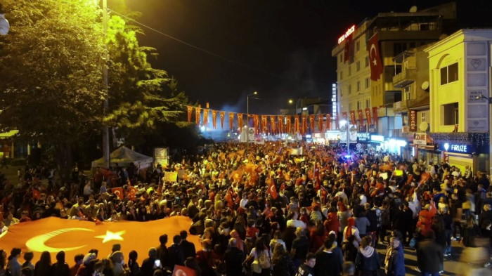 Düzceliler cumhuriyetin 1. Asrında yollara sığmadı