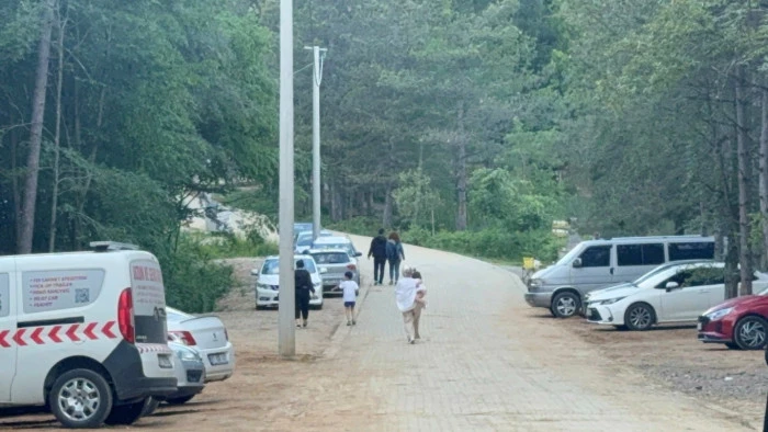 Düzce'de Serinlemek isteyenlerin yeni adresi Korugöl oldu