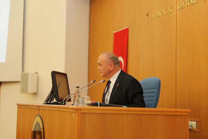 Başkan özlü meclise hitap etti 