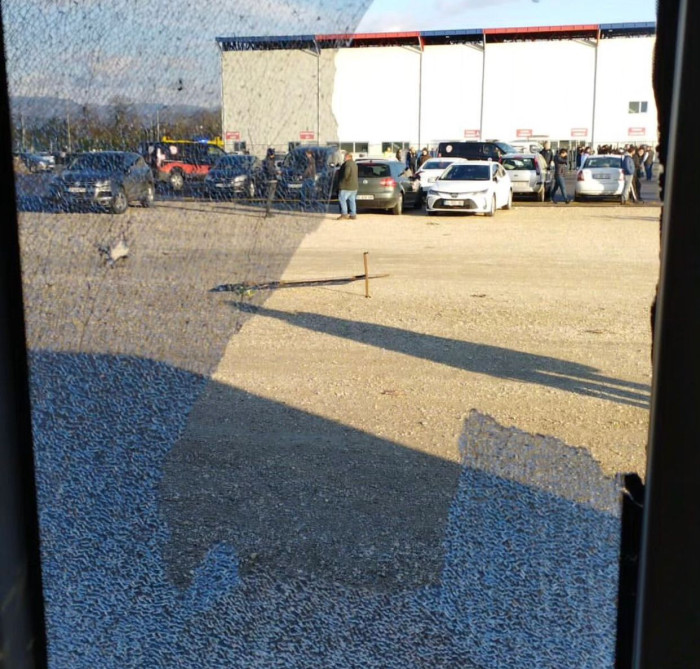 Düzcespor İskenderun Maçı taşlı sopalı saldırı 