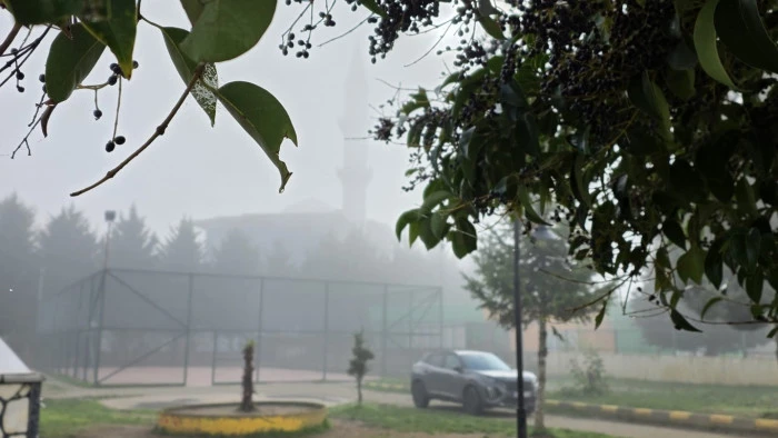 Kara bulutlar çöktü! 