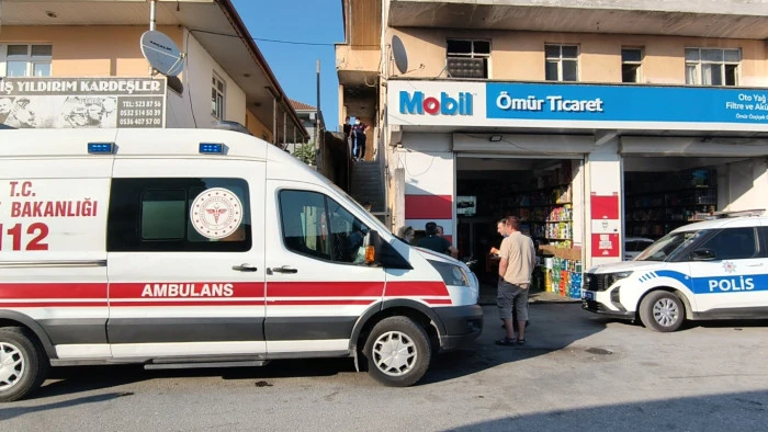 Evinde ölü bulundu