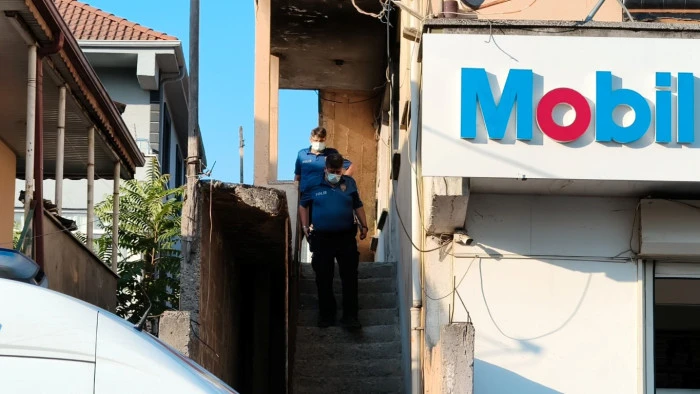 Evinde ölü bulundu