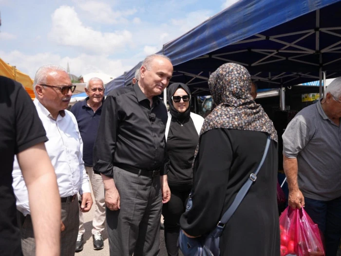&Ouml;ZL&Uuml; ESNAFLA BİR ARAYA GELDİ