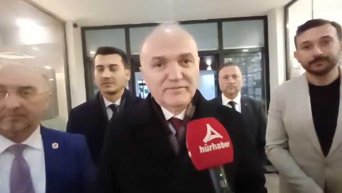 Faruk Özlü esnafların sorunlarını yerinde dinliyor