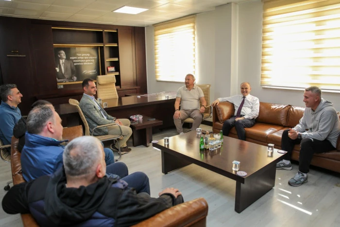 Düzce Belediyesi’nin tüm kademeleri tribünde olacak