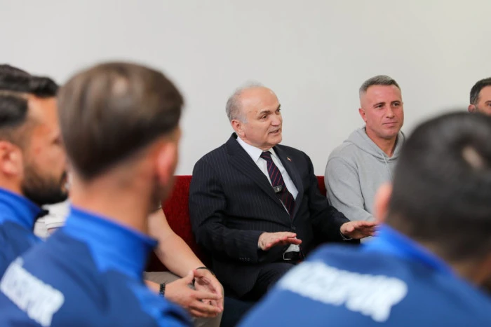 Düzce Belediyesi’nin tüm kademeleri tribünde olacak