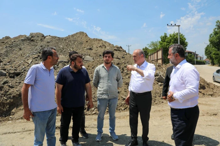 CEDİDİYE MEYDANI&rsquo;NDA &Ccedil;ALIŞMALAR HIZLA S&Uuml;R&Uuml;YOR