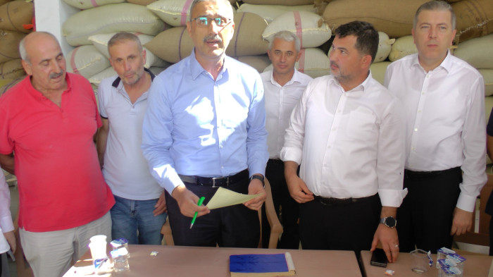 Fındık alımı sürüyor 