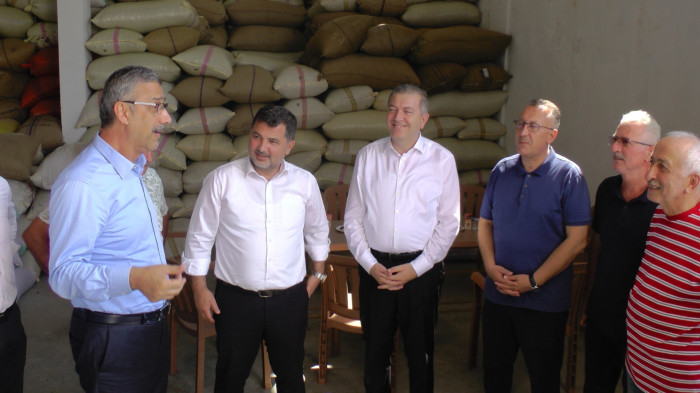 Fındık alımı sürüyor 