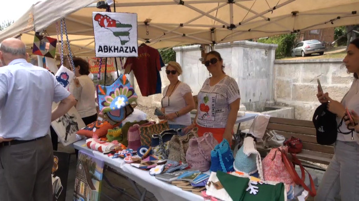 DÜZCE OTLARI FESTİVALİ ANLAMINI BULDU